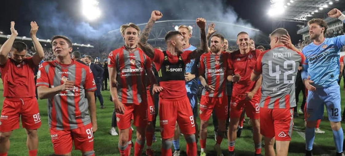 Trở Lại Serie A! Cremonese Gây Bất Ngờ, 'Bầy Sói Xám' Có Thể Làm Nên Chuyện?