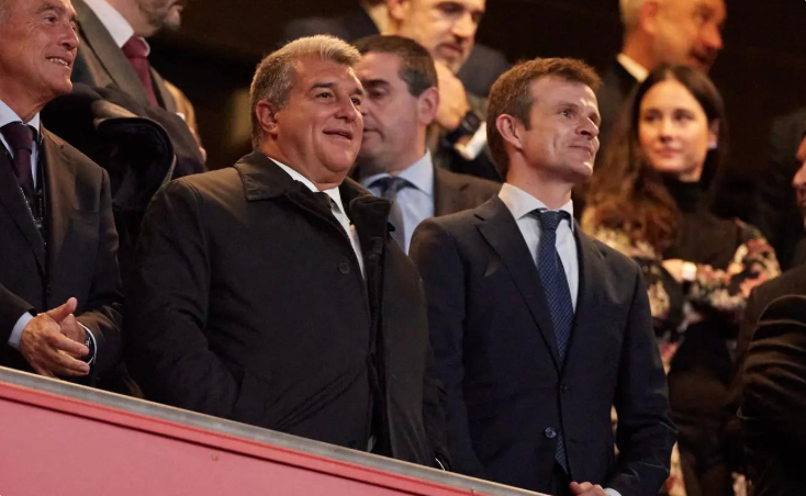 Laporta yêu cầu Bilbao tự lo việc của mình, và Bilbao trả lời: Việc của ông là duy trì các quy tắc