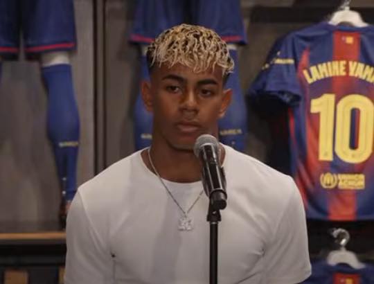  Lamine Yamal 18 tuổi tuyên bố mạnh mẽ: “Tôi không phải Messi thứ hai!” 