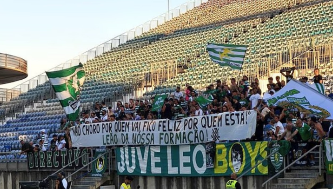 CĐV Sporting giăng biểu ngữ mỉa mai Gyökeres: "Không ai có thể đặt mình lên trên CLB"