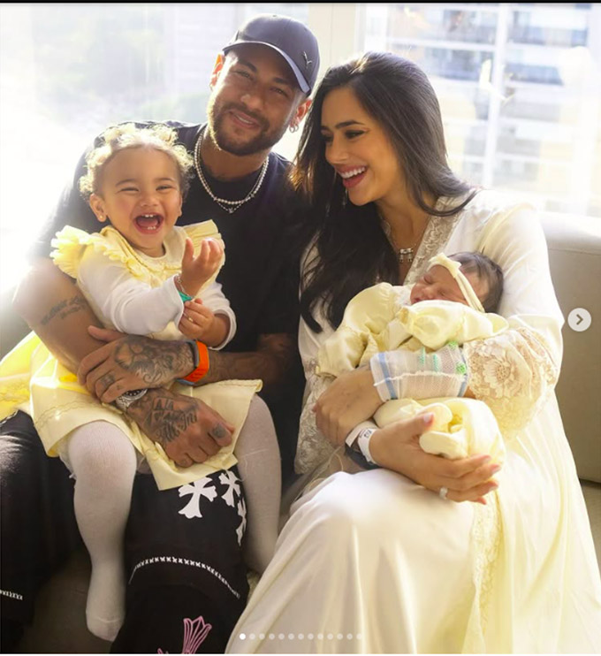 33 tuổi, Neymar đón con thứ tư và nhận quà đặc biệt từ PSG!