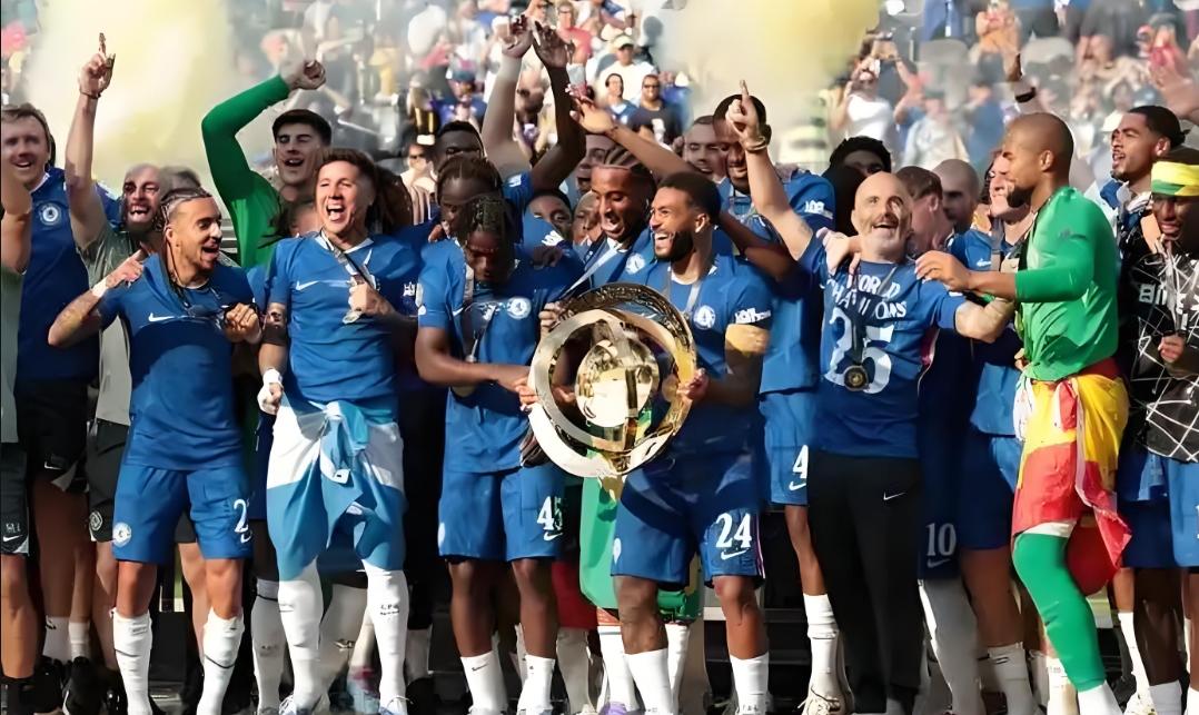 Chelsea chính thức vượt mặt Man City: Đội bóng Anh giành nhiều danh hiệu nhất thế kỷ 21!