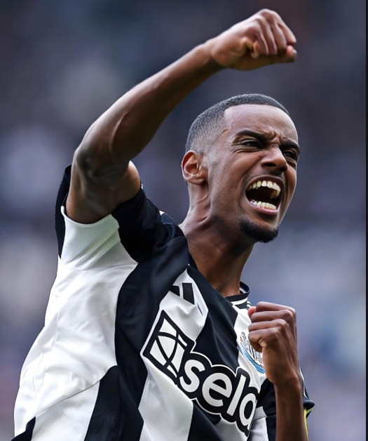 Liverpool dốc toàn lực mua Isak giá 130 triệu bảng, Al-Hilal chen ngang!