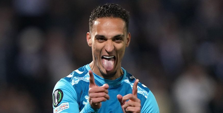 Mirror: Antony sẵn sàng giảm lương đáng kể để trở lại Betis, đã từ chối Al-Nassr, Botafogo và Sao Pa
