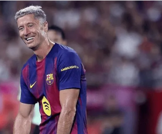 Lewandowski tiết lộ từng đồng ý sang MU, khẳng định chưa từng gặp tài năng như Ansu Fati!