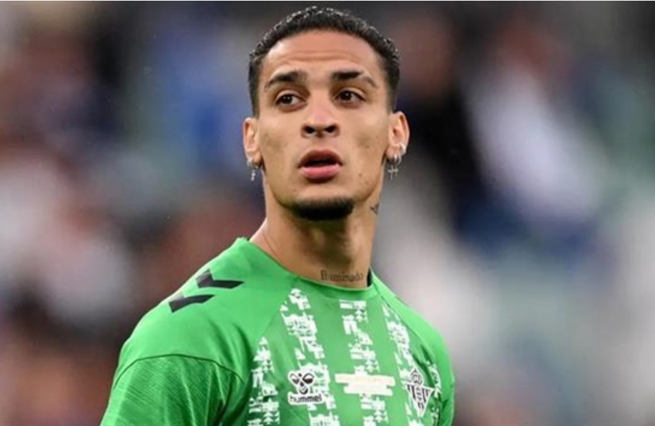 MU ra tối hậu thư cho Antony, tương lai mờ mịt chỉ chờ trở lại Real Betis