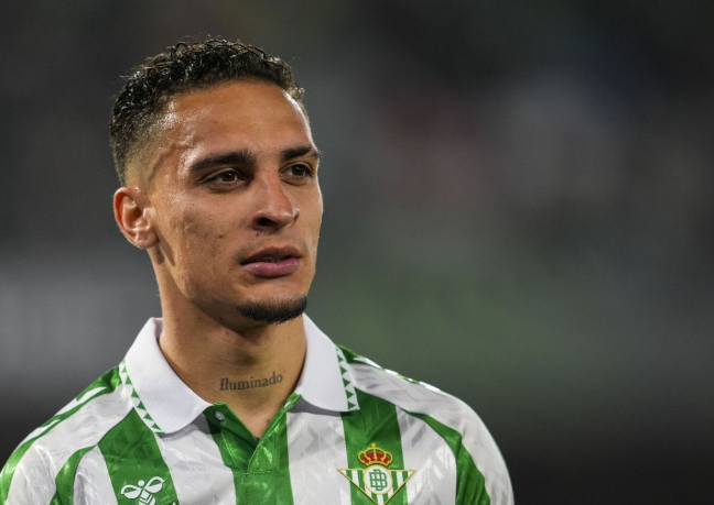 ESPN: Fenerbahce sẵn sàng chi 45 triệu euro mua Antony, nhưng cầu thủ nghiêng về CLB khác