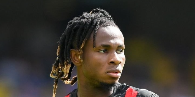 Moretto: Fulham đang đàm phán với AC Milan về việc chuyển nhượng Chukwuemeka