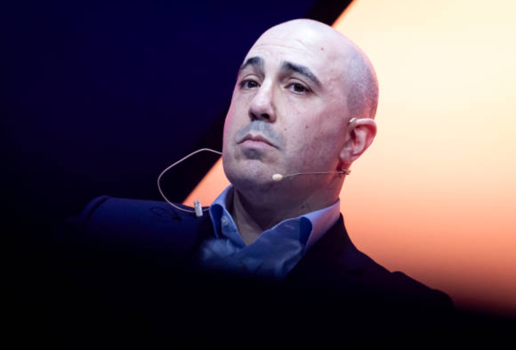 Thảm bại trước Grimsby, Ugarte trở thành “nạn nhân” đầu tiên trong cuộc cải tổ của Man United